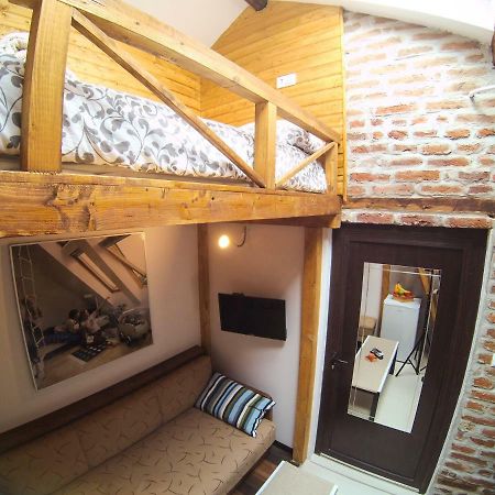 Vitosha Blvd - Attic Studio Sofya Dış mekan fotoğraf